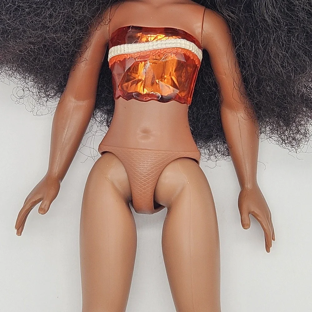 2021 Hasbro Disney Princess Moana Fashion Doll 10
